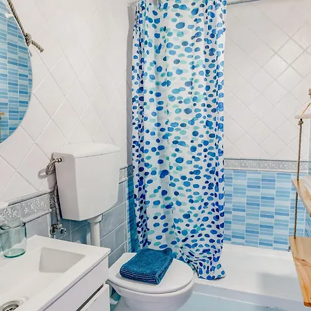 巴里尔我家民宿 *