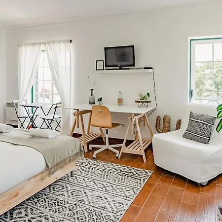 度假居 巴里尔我家民宿 *